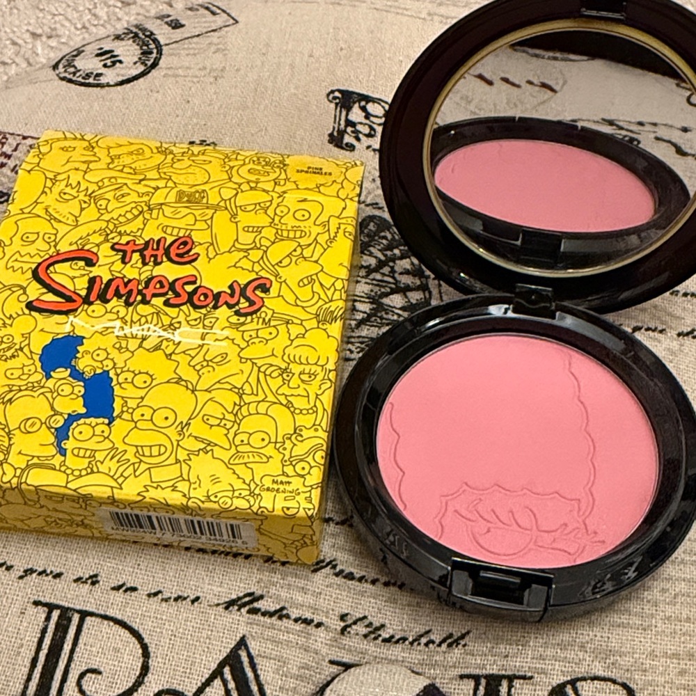 MAC Cosmetics The Simpsons Pink Blush